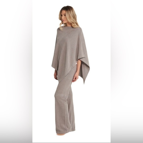 Barefoot Dreams Sweaters - Barefoot Dreams Tan CozyChic Lite Weekend Wrap Poncho, One Size Fits Most
